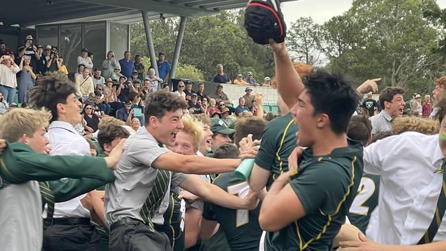 Villanova claimed an emotion sapping win over Ashgrove.