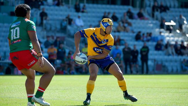 Corrimal Vs Dapto. Pita Godinet looking to pass. Picture: Thomas Lisson