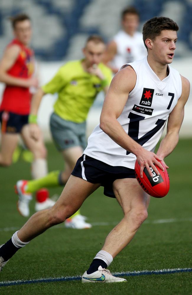 AFL Draft 2015: Darcy Tucker sets bar high on football, leadership  aspirations