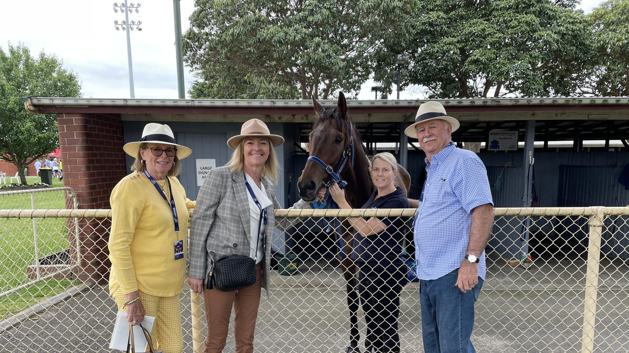 Cranbourne Cup 2022: Tony, Joan and Nicole van den Dungen with their racehorse Staunch, who placed second in race six.