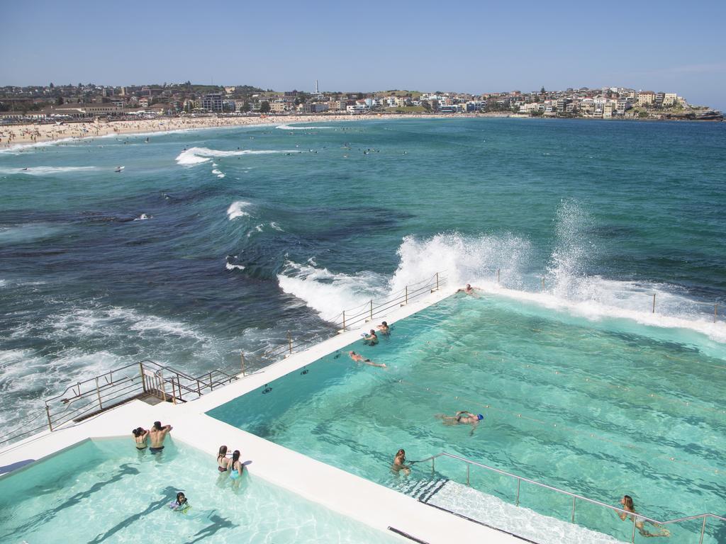 where-to-stay-in-sydney-what-to-do-in-sydney-bondi-manly