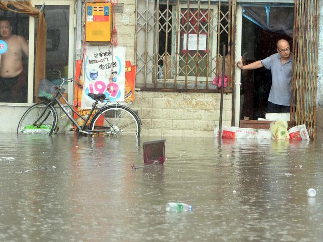 China floods: Anger over lack of government warnings | Herald Sun
