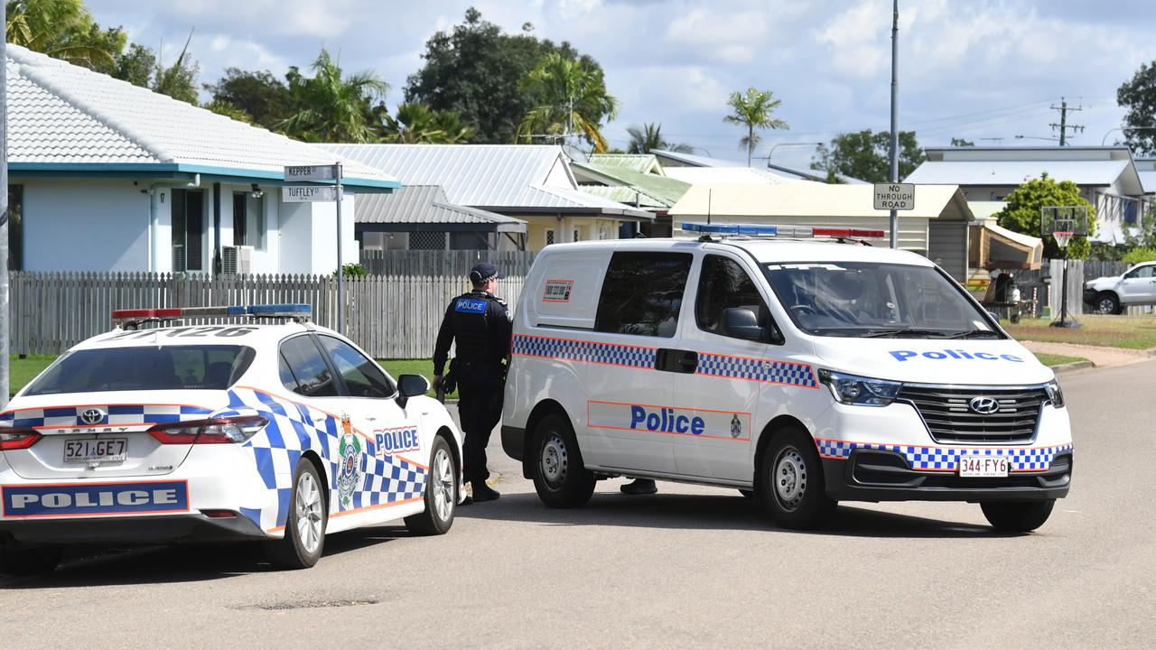 Incident in Nix Street, West End, Townsville. Police block off Tuffley Street, near Nix Street. Picture: Evan Morgan