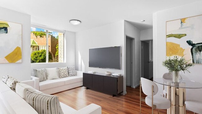 An apartment in salubrious Rushcutters Bay, where the average household cash flow was $240,192