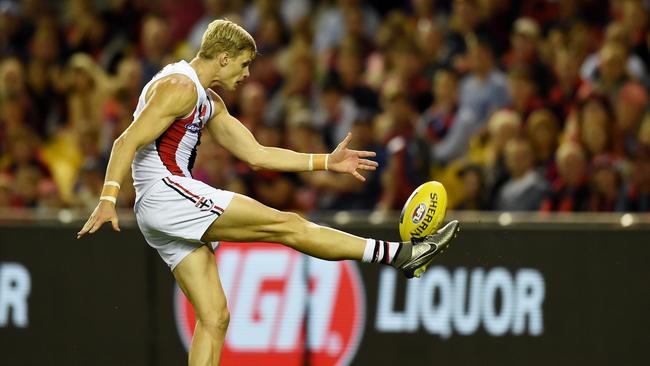 St Kilda champion Nick Riewoldt mastered the art of snapping them through the big sticks. Picture: AAP Image/Tracey Nearmy