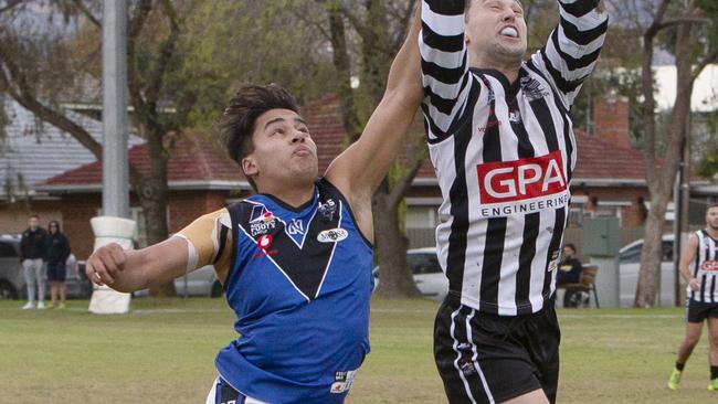 Sam Starr competes against PNU. Picture: Emma Brasier