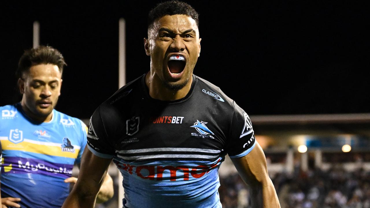 Market Watch: Sharks star shopped to Broncos amid Cobbo doubt