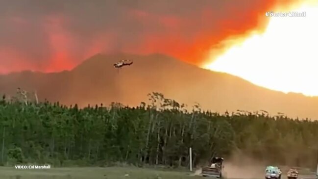 Residents of Landsborough, Beerwah told to 'leave immediately' as fires blaze