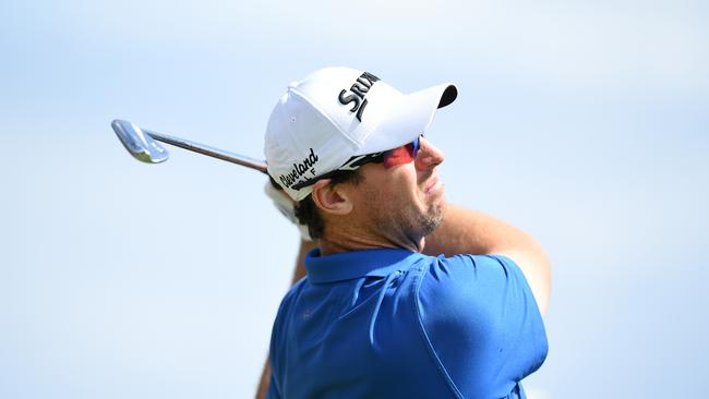 Brett Rankin of Australia plays a shot from the 15th tee during round 3 of the Australian Open Golf Tournament at The Lakes Golf Club in Sydney, Saturday, November 17, 2018. (AAP Image/Dan Himbrechts) NO ARCHIVING, EDITORIAL USE ONLY