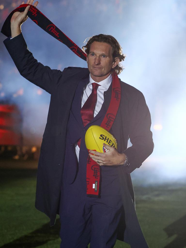 The Bombers surely couldn’t appoint Hird could they? Photo: Michael Klein