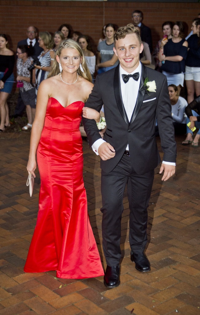 ( From left ) Sophie Hopkins and Isaac Brosnan. Picture: Nev Madsen