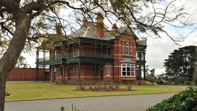 A cash boost will see the revival of the Bundoora Homestead Arts Centre.