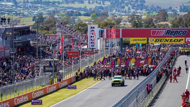 Mount Panorama will host the season opener with the Bathurst 500 in 2024. Picture: NCA NewsWire/ Henry Derooy