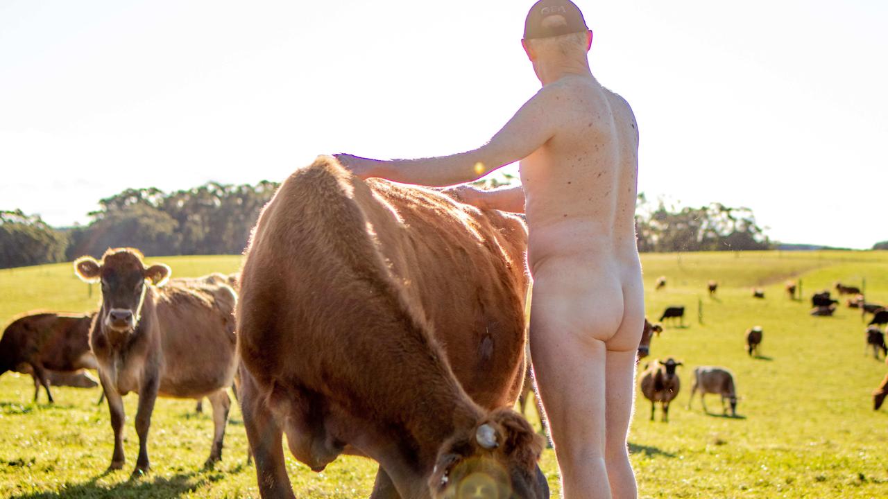 Ben Encourages Farmers To Get Their Kit Off For A Good Cause The Weekly Times