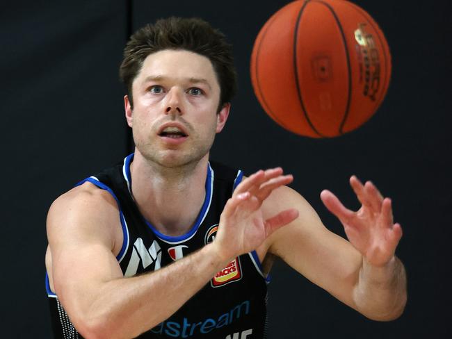 Delly’s United debut on track, despite Covid scare
