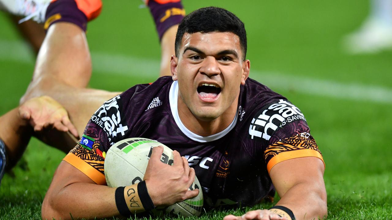 David Fifita is yet to re-sign with the Broncos, but why? (AAP Image/Darren England)