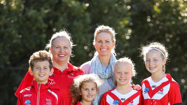 Alexander Borg, 10, Elise Borg, Evie Borg, 6, Renee and Lucy Teplicanec, 11, and Isabella Borg, 11, of the Taren Point Titans at Taren Point rugby league fields, today. Picture: Justin Lloyd.