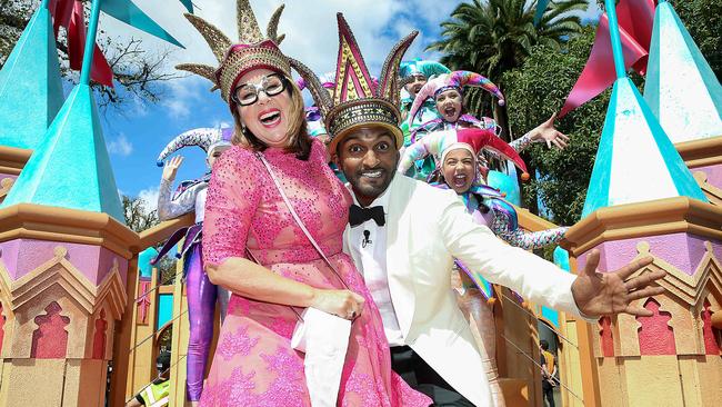 Last year’s Moomba Monarchs Julia Morris and Nazeem Hussain. Picture: Ian Currie