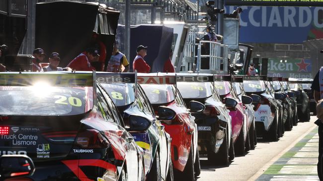 Supercars are considering impleneting major changes to how Pit Lane will be used to start qualifying. Picture: David Caird