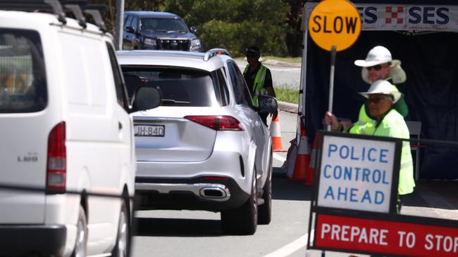 Checkpoint at the Queensland and New South Wales border. Picture: Jason O'Brien