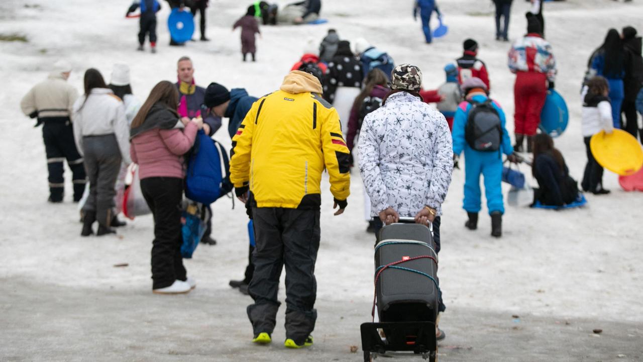 Local authorities limited the numbers after more than 200 buses with approximately 10,000 tourists turned up last weekend. Picture: Emanuele Valeri/ANSA/AFP