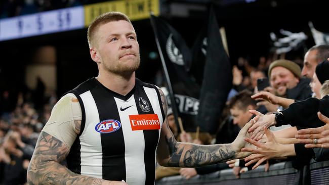 MELBOURNE, AUSTRALIA - SEPTEMBER 10: Jordan De Goey of the Magpies celebrates during the 2022 AFL First Semi Final match between the Collingwood Magpies and the Fremantle Dockers at the Melbourne Cricket Ground on September 10, 2022 in Melbourne, Australia. (Photo by Dylan Burns/AFL Photos via Getty Images)