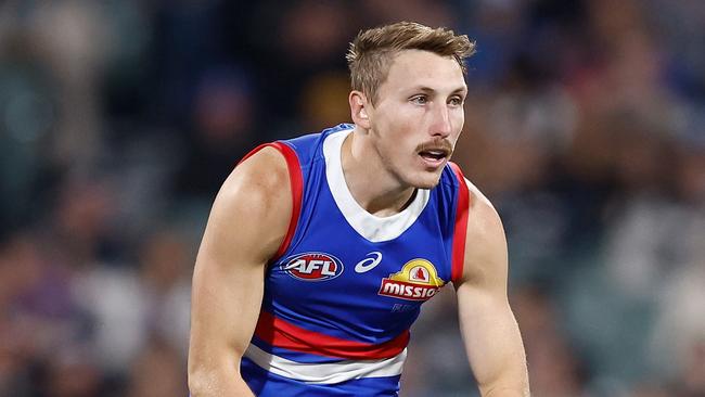 ADELAIDE, AUSTRALIA - APRIL 06: Bailey Dale of the Bulldogs in action during the 2024 AFL Round 04 match between the Western Bulldogs and the Geelong Cats at Adelaide Oval on April 06, 2024 in Adelaide, Australia. (Photo by Michael Willson/AFL Photos via Getty Images)