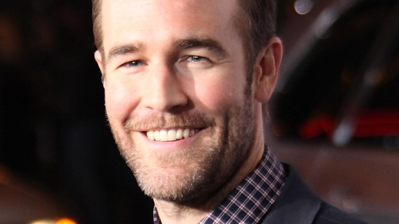 James Van Der Beek shares graphic home birth photo | news.com.au ...