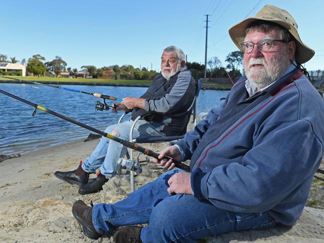 25/08/20 - Mike Nicholls (background) and Sandy Blythman from Tununda (0419 867 854) fishing at West Lakes Beach near Bower Road .Picture: Tom Huntley