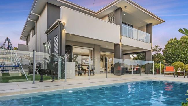 Sally O’Neill sold 23 Pearl Beach Drive, Helensvale for $1.3 million.