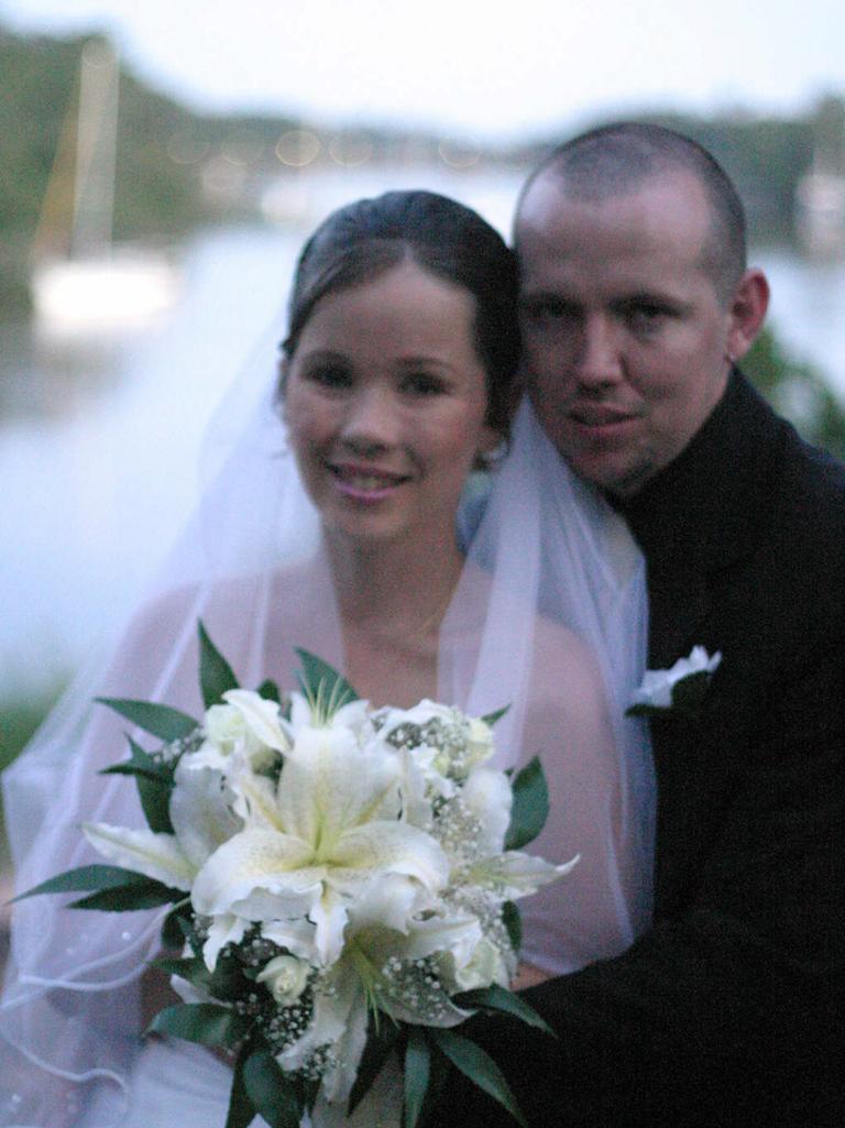 Raquel Morris and Jason Nolan were married on June 6, 2004.