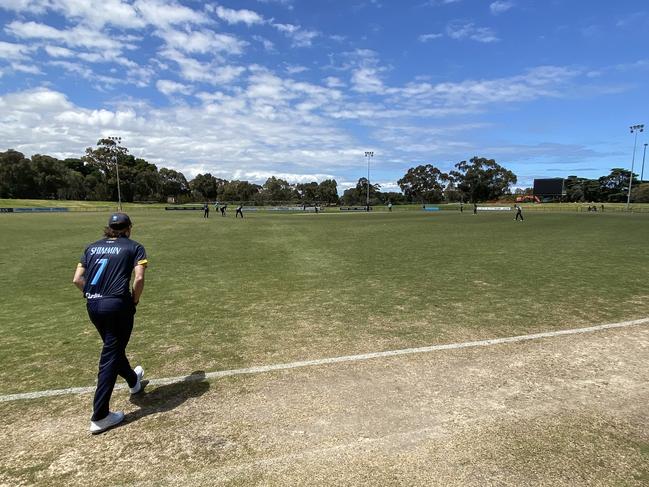 Brighton fielded only 10 players against Elsternwick. Picture: Valeriu Campan