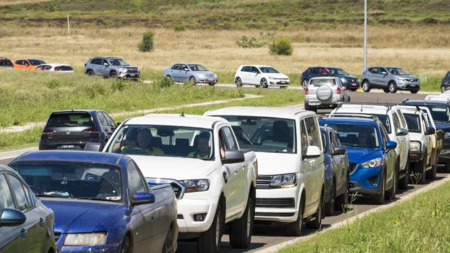 The queue for a Darling Downs Health Service COVID-19 drive-through test centre at Charlton on Tuesday. Picture: Kevin Farmer