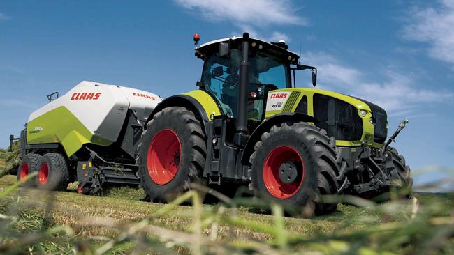 The Claas Axion 960 was voted the 2021 Sustainable Tractor of the Year.