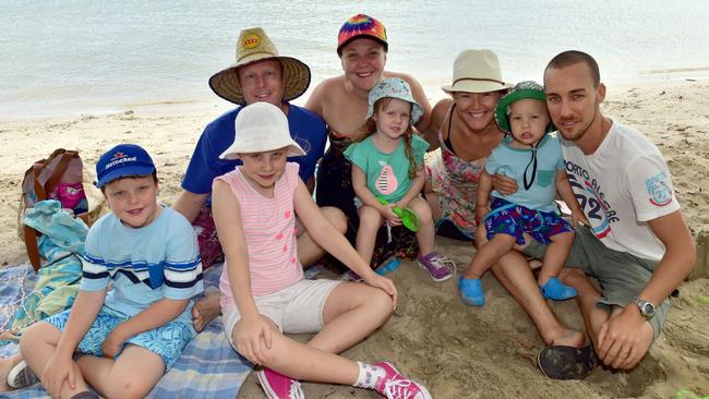 Eli, Leila, Nathan, Lani, Mahalia, Jo, Isaac and Josh bring in the New Year on the Noosa River in 2015. Picture: Geoff Potter.