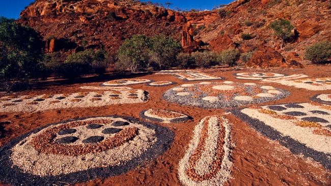 Giant aboriginal sand painting at Tjilpa Valley . Picture: Bill Bachman / Alamy Stock Photo