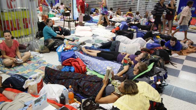 Cairns getting reading for Cyclone Yasi ...evacuation centre at Earlville shopping centre...Pic Jamie Hanson