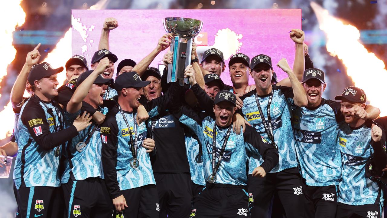 Brisbane Heat hold aloft the BBL trophy after clinching the title last year. Picture: Matt King/Getty Images)