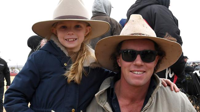 Amelie and Rhys Flowers at Finke Desert Race 2022. Picture: (A)manda Parkinson