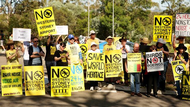 Over 40 Residents Against Western Sydney Airport (RAWSA) action group members visited Glenbrook National Park on Saturday to tell tourists of the environmental threats posed by an airport at Badgerys Creek. They were joined by Blue Mountains Mayor Mark Greenhill. Picture: Justin Sanson