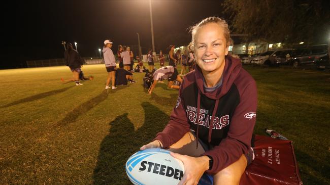 Burleigh women's rugby league side team members pictured during training. Coach Tahnee Norris .   Picture Mike Batterham