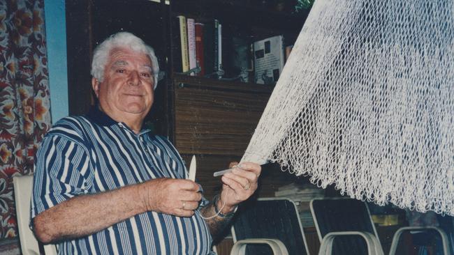 Master net maker George Sachlikidis of Cairns.