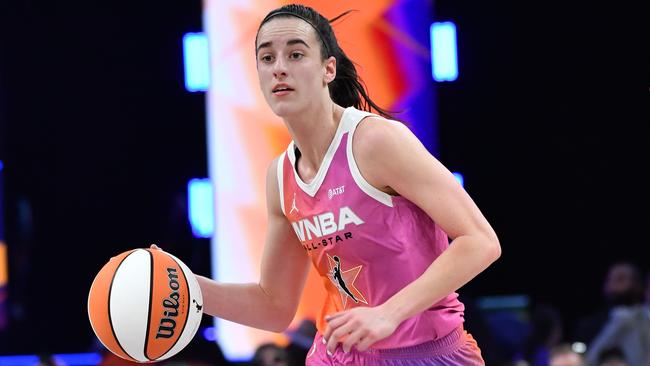 PHOENIX, AZ - JULY 20: Caitlin Clark #22 of Team WNBA handles the ball during the 2024 WNBA All Star Game on July 20, 2024 at Footprint Center in Phoenix, Arizona. NOTE TO USER: User expressly acknowledges and agrees that, by downloading and or using this photograph, user is consenting to the terms and conditions of the Getty Images License Agreement. Mandatory Copyright Notice: Copyright 2024 NBAE (Photo by Juan Ocampo/NBAE via Getty Images)