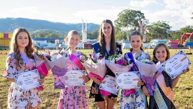 AMBASSADORS: Heather Orme (centre) has won the 2019 Coffs Harbour Showgirl title. Other winners include Teenage category winner Jessica Wilson and Junior category winner Kiari Deane. Picture: Contributed