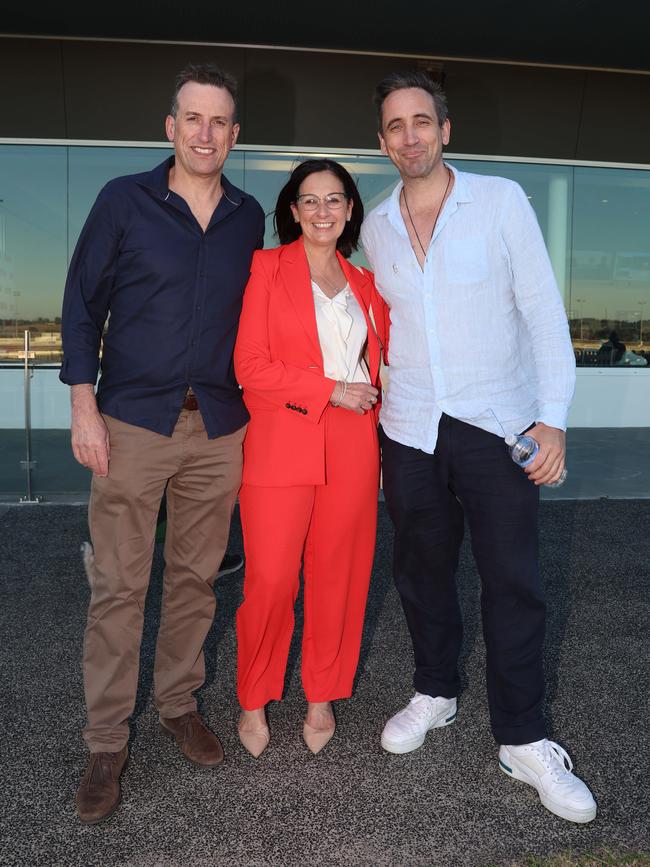 MELBOURNE, AUSTRALIA - MARCH 15 2024 Andrew de Morton, Annie de Morton and Dirk Diggler attend the 2024 Pakenham Cup Picture: Brendan Beckett