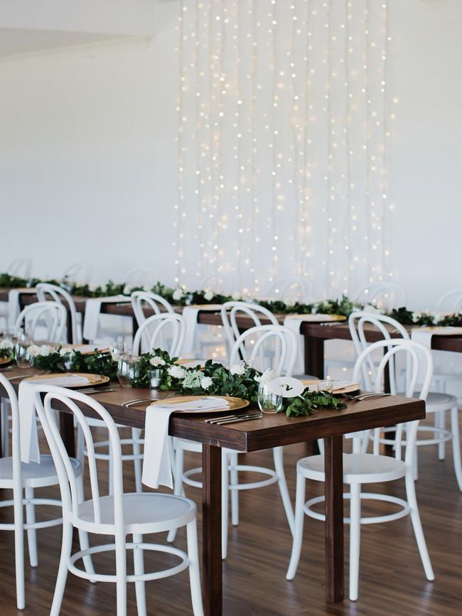 Ready for dinner: reception tables, photography: Quince and Mulberry Studios