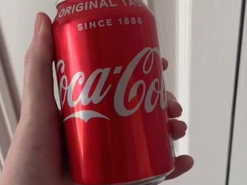 Keep the ring-pulls when you have a can of fizzy drink. Picture: tiktok/@hollyvlogsofficial