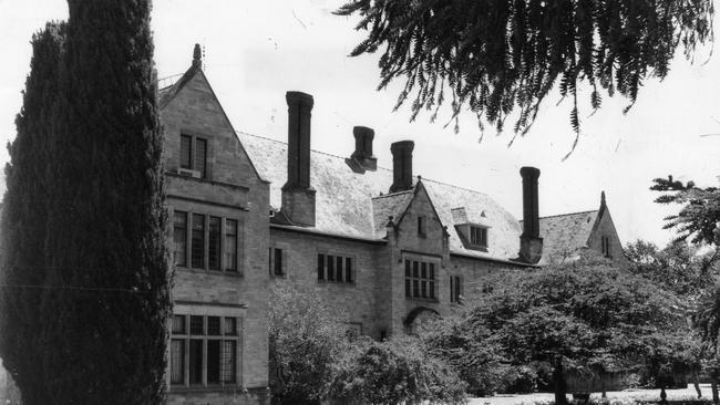 Exterior view of historic house Carrick Hill at Springfield, 22 Feb 1984.