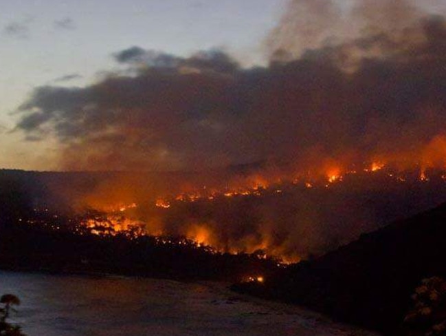 Bushfires burn at Wye River Picture Tony Maly