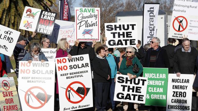 Anti-wind and solar farm protesters outside at the 2023 Bush Summit held at the Tamworth Regional Entertainment and Conference Centre. Picture: Jonathan Ng